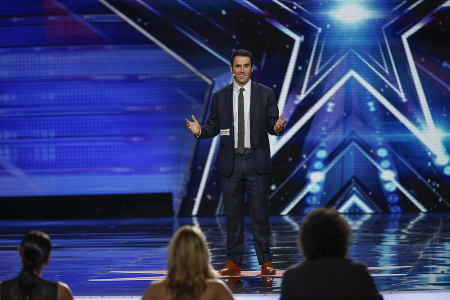 AMERICA'S GOT TALENT -- New Jersey Auditions -- Pictured: Oz Pearlman  -- (Photo by: Eric Liebowitz/NBC)
