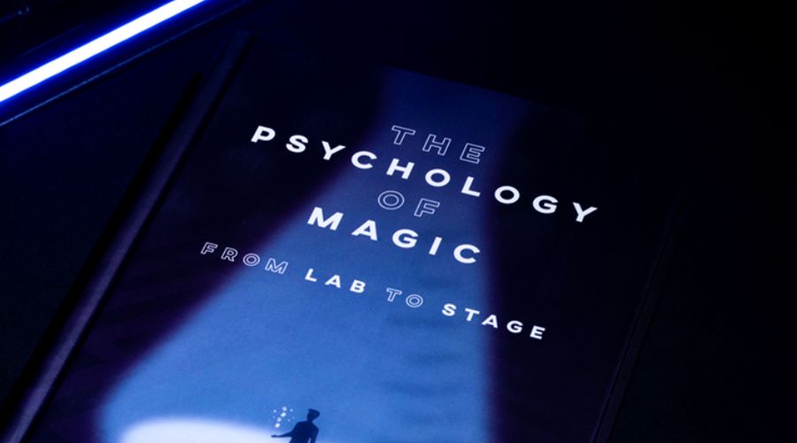 Gustav Kuhn explica como mejorar tu magia a partir de la ciencia y la psicología