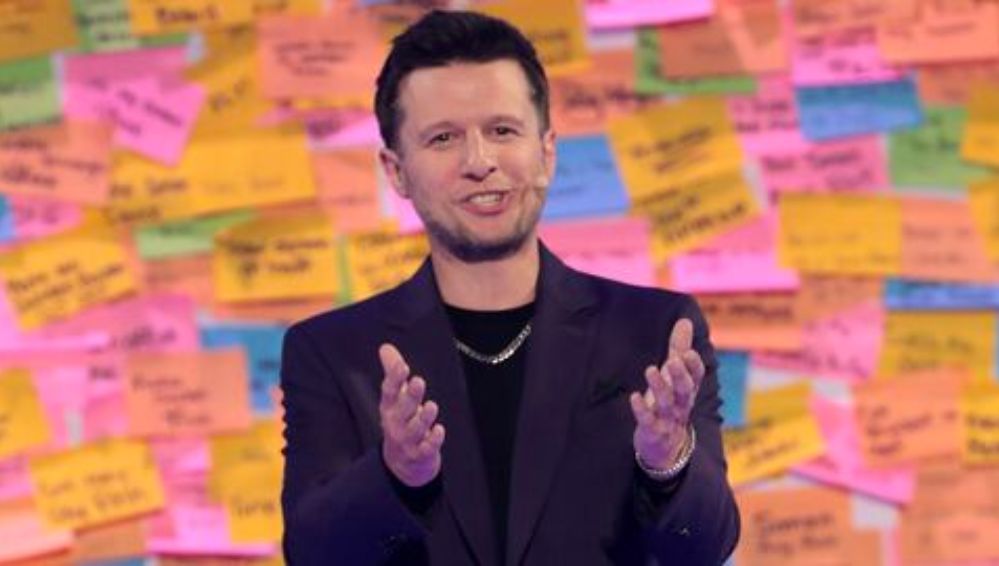 Mat Franco regresa a AGT con un triple acto de magia